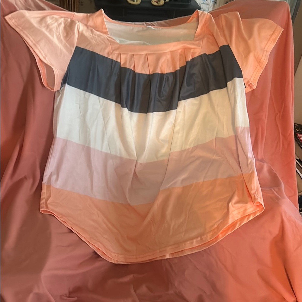Relaxed Orange and Gray Blouse with Boxy Fit
